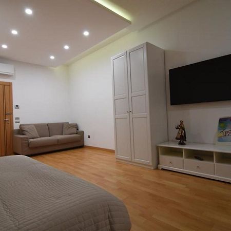La Strada Parlata Hotel Nápoly Kültér fotó