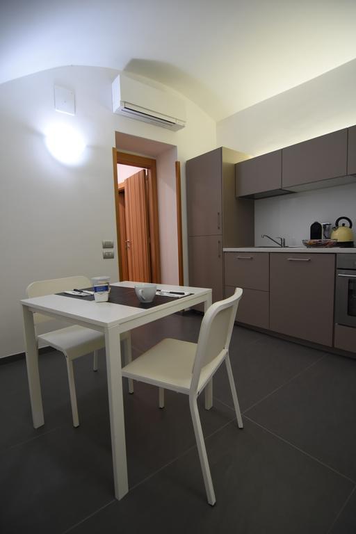 La Strada Parlata Hotel Nápoly Kültér fotó